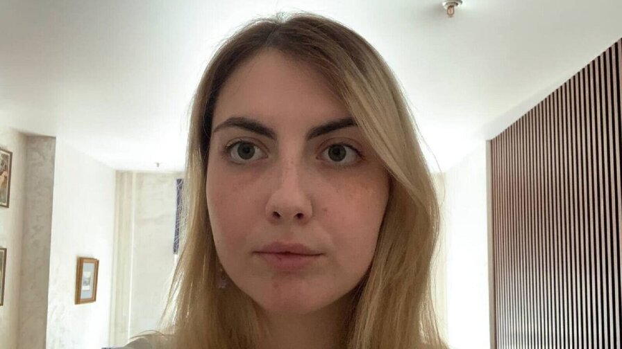 KrystaBenya