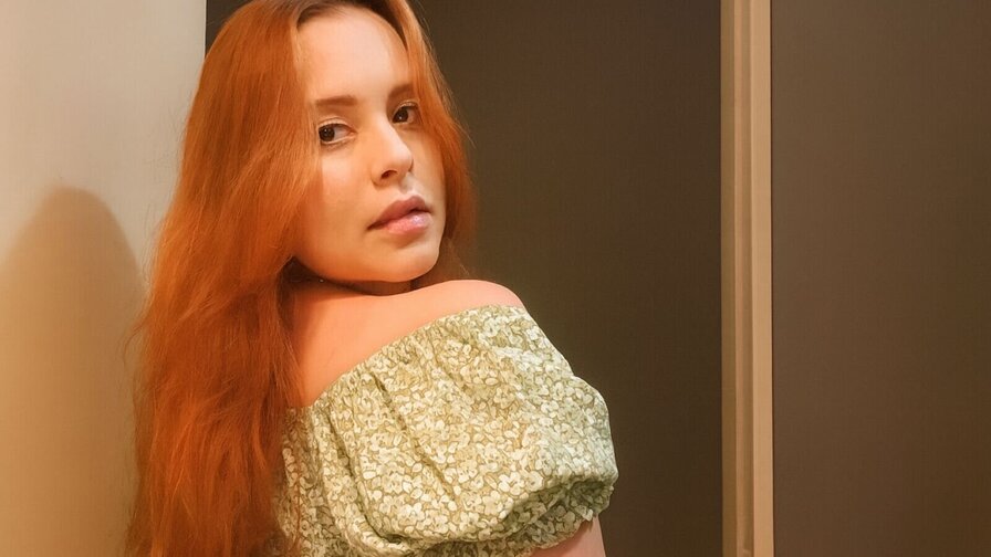 JulliaLyn